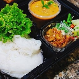 ขนมจีนน้ำยาปลาทู