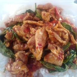 หมู หรือไก่ ผัดพริกเผา