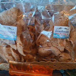 ข้าวเกรียบปลา