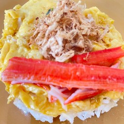 ข้าวราดไข่ข้น หมูหยอง ปูอัด