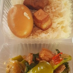 ข้าวราดแกง