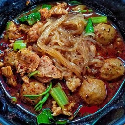 ร้านก๋วยเตี๋ยวพวงทรัพย์ รสเด็ด