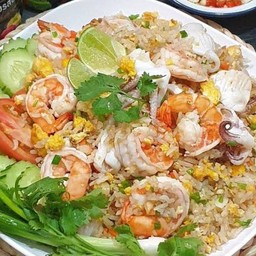 ข้าวผัดทะเล