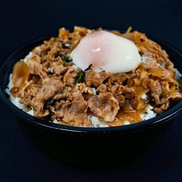 ข้าวหน้าเนื้อกิวด้ง ไข่ออนเซ็น