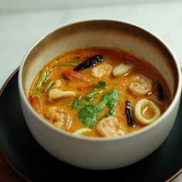 ต้มยำรวมมิตรน้ำข้น