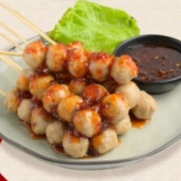 ชุดลูกชิ้นหมูไม้ใหญ่