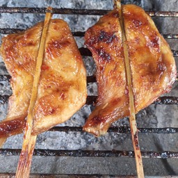 น่องติดสะโพก