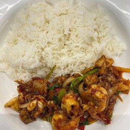 ข้าวราดพริกเผารวม