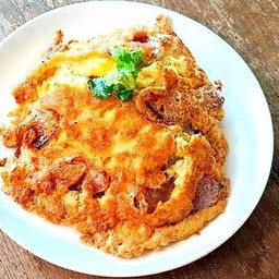 ข้าวไข่เจียวแหนม