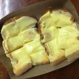 ขนมปังปิ้งวานิลลา