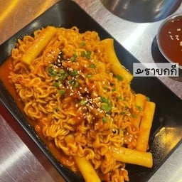 ramyon Tokbokki