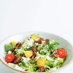 Apple feta cheese salad
