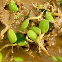 แกงคั่วเนื้อลูกเหรียง