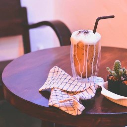 กาแฟ-ชา(ขนมปัง/โรตี/อาหารจานเดียว)
