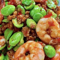 ผัดกะปิสะตอกุ้งหมู