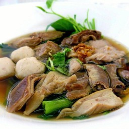 เกาเหลาเลือดหมู+เนื้อ+เครื่องใน
