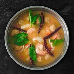 โป๊ะแตก (Tom-yum po-tak)