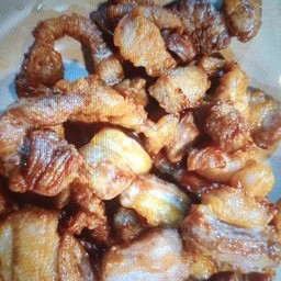 สามชั้นทอดน้ำปลาราดข้าวน้ำจิ้มซีฟู๊ด