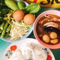 ขนมจีนน้ำยาป่าขาไก่