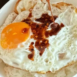 ข้าวไข่ดาว (1ฟอง)