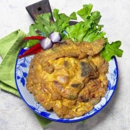 ไข่เจียว ปลาส้ม [ชุดกับ]