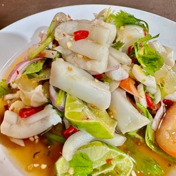 ยำไข่ปลาหมึก