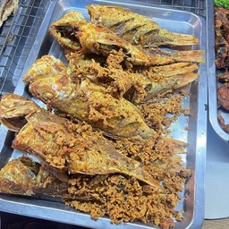 ปลาทอดขมิ้น