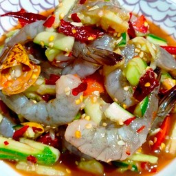 [อร่อยซ่ากับโค้ก] ตำแตงกุ้งสด +  โค้ก ออริจินัล (กระป๋อง)