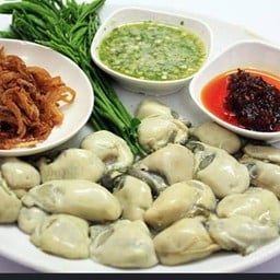 หอยนางรมทรงเครื่อง