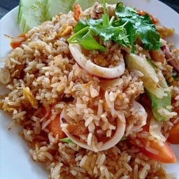 ข้าวผัดทะเลรวม