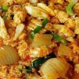 เนื้อปูผัดผงกะหรี่