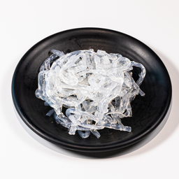 LM เส้นแก้ว