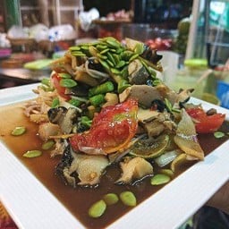 ตำป่าหอยเชอรี่