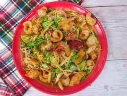 ตำซั่วขนมจีนแคบหมูปลาร้า