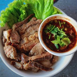 เนื้อทอดหนักพุง ซอยไทรม้า