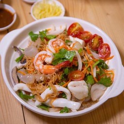 ยำมาม่ารวมทะเล