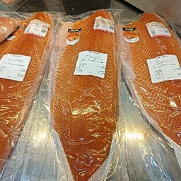 ตำเกาเหลาแซลมอน