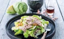 ผักกาดขาวหมูชิ้น ราดข้าว
