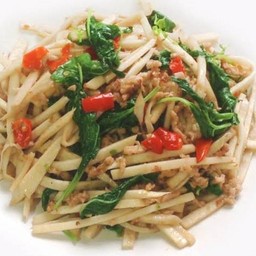 ผัดหน่อไม้ดอง
