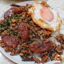 ข้าวกระเพราไก่+ไก่เชียง