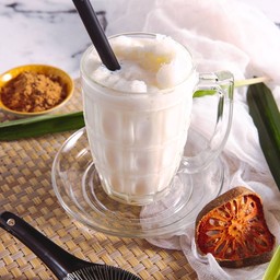 นมสดเย็น ใส่แก้วกลับบ้าน