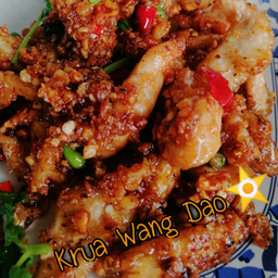 ไก่กระเทียมผัดคลุกน้ำจิ้มแจ่ว(เป็นกับข้าว)