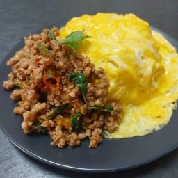 ครัว ศ.ศศิธร อาหารตามสั่ง & น้ำ อาคารถนอมมิตรตึก17