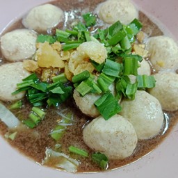 เส้นเล็กลูกชิ้นล้วน