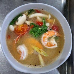 ต้มแซ่บกุ้ง