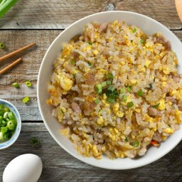 ข้าวผัดไข่ไอ้ชาย