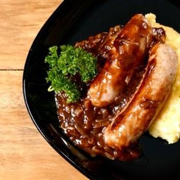 2 Sausage Served with Mashed Potatoes , Gravy