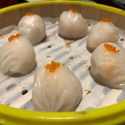 Yuegang Chaolou Seafood Chinese Food Restaurant  ถนนนานจิง