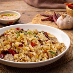 ข้าวกะเพราหมูสับคลุก