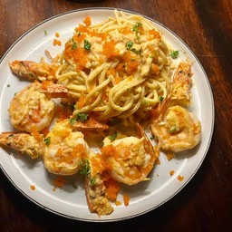 สปาเก็ตตี้ กุ้งครีมซอส